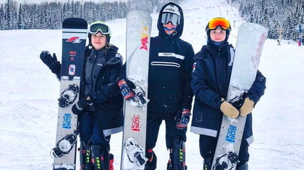 Пять медалей завоевали Белокурихинские спортсмены на чемпионате Сибири по сноуборду