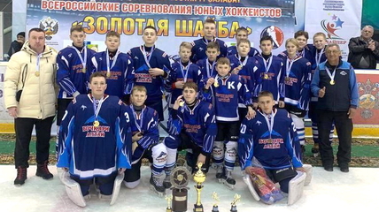 Команда «Бочкари», в состав которой входила пятёрка из Белокурихи, выиграла «Золотую шайбу»