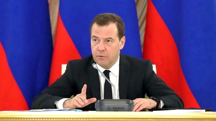 Медведев приравнял арест президента РФ за рубежом к объявлению войны
