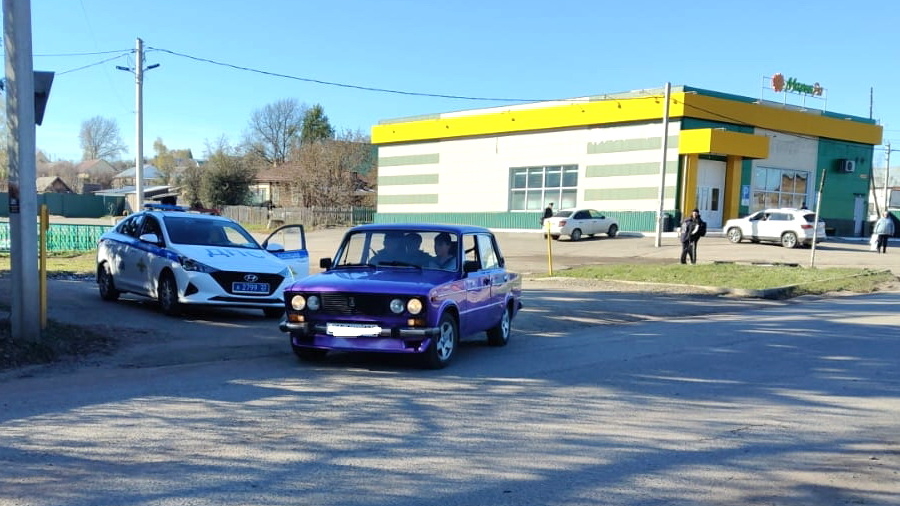 В Белокурихе водитель автомобиля сбил ребёнка, девочка получила травмы