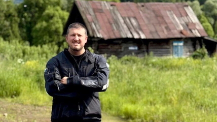 Кондитер Ренат Агзамов проехал на мотоцикле через весь Алтай и побывал в Белокурихе