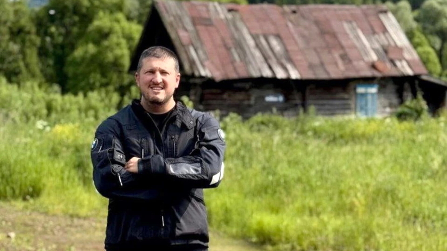 Кондитер Ренат Агзамов проехал на мотоцикле через весь Алтай и побывал в Белокурихе
