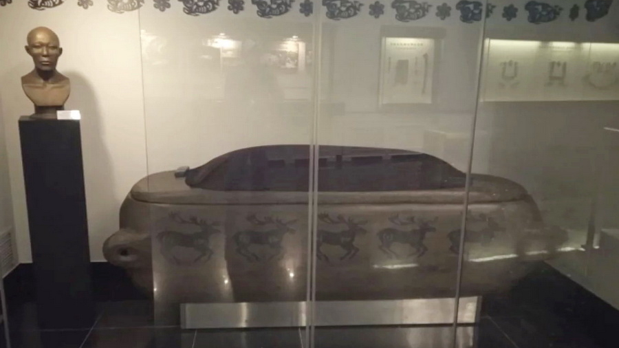 Почему ледяную мумию алтайской принцессы прячут от публики