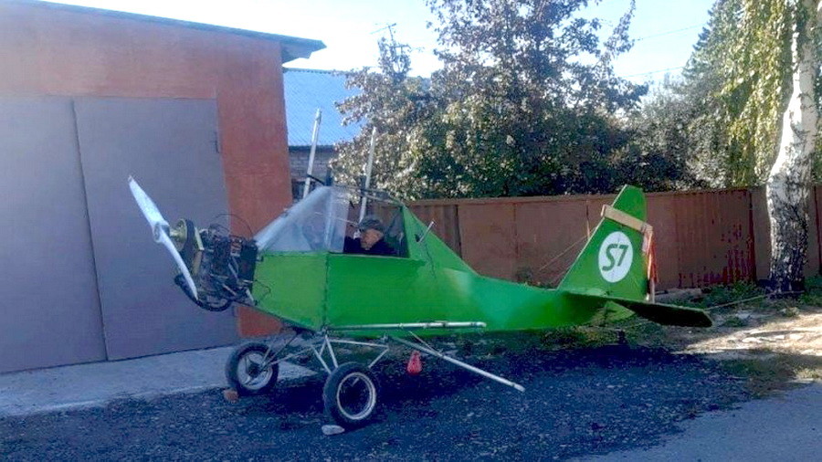 Житель Алтайского края смастерил «копию» самолёта авиакомпании S7 Airlines