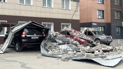Барнаульцы отсудили 3,3 млн рублей за машины, поврежденные во время урагана
