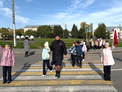 Сотрудники Госавтоинспекции Белокурихи провели для первоклассников пешеходную экскурсию