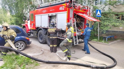 Короткое замыкание холодильника стало причиной пожара в пятиэтажке в Белокурихе