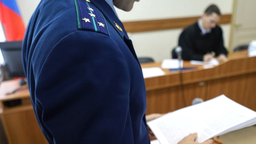 Сотрудника УФСИН уволили за утрату доверия, потому что на его счета упал «лишний» миллион