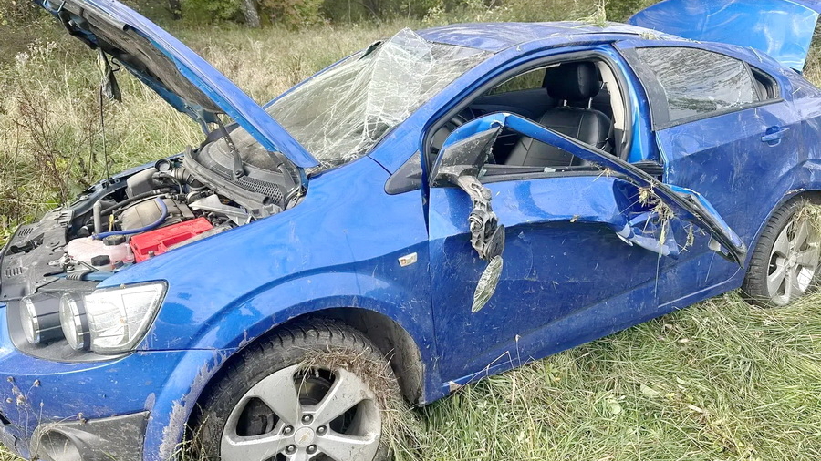 В Советском районе водитель «Шевроле» скончался после опрокидывания автомобиля
