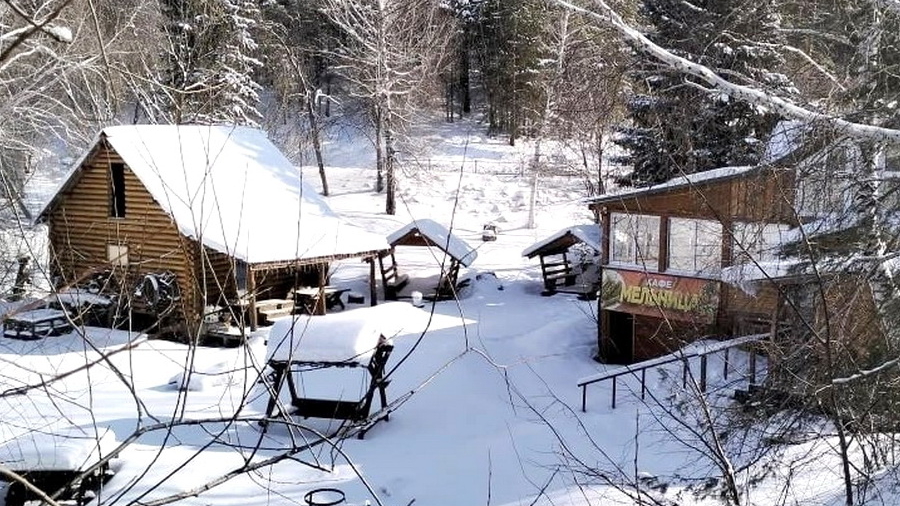 Суд обязал снести популярное кафе на курорте Белокурихи