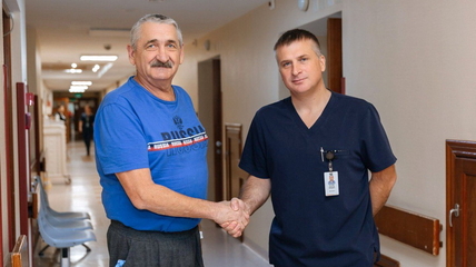 У жителя Алтайского края удалили опухоль весом 4 кг из грудной клетки (фото)