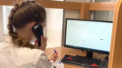 В Алтайском крае тестируют новую систему записи к врачу по номеру 122