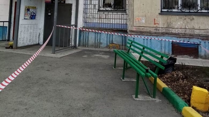 В Бийске подростки принесли гранату к жилой многоэтажке