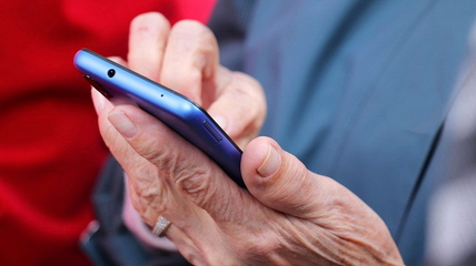Пенсионерка из Белокурихи заказала посылку через маркетплейс и лишилась 2,6 млн рублей