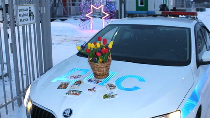 Накануне 8 марта белокурихинская Госавтоинспекция и воспитанники детского сада «Родничок» провели акцию