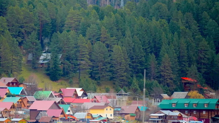 Более 50 нелегальных турбаз в Горном Алтае идут под снос. Список объектов