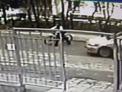 В Белокурихе в районе школы №1 автомобиль чуть не сбил подростка на пешеходе (видео)
