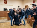 20 ударов ножом за 5 000 рублей: убийца таксиста избежал тюрьмы и теперь сам возит людей в Бийске