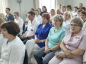 Для борьбы с оттоком кадров правительство запретит частным клиникам платить врачам больше, чем платят государственные